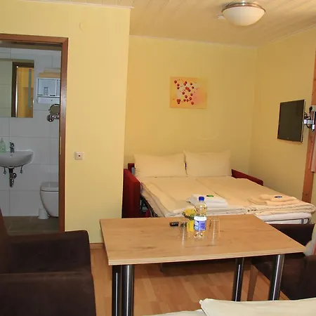 Waldhotel Albachmuehle Mit Albacher Stuben Wasserliesch
