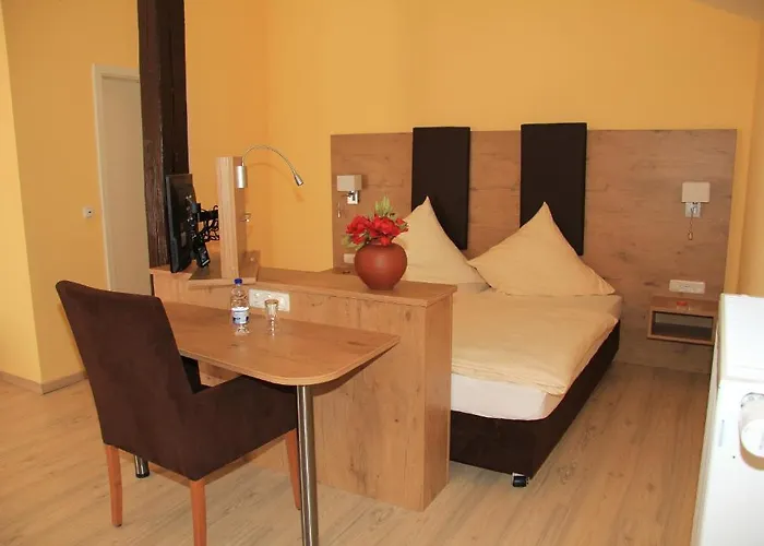 호텔 Waldhotel Albachmuehle Mit Albacher Stuben 3*