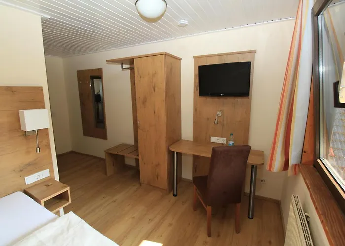 Waldhotel Albachmuehle Mit Albacher Stuben 호텔 Wasserliesch